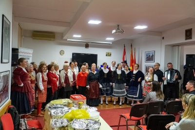 Etno izložba &quot;Ilindenska riznica&quot; / Етноизложба „Илинденска ризница“
